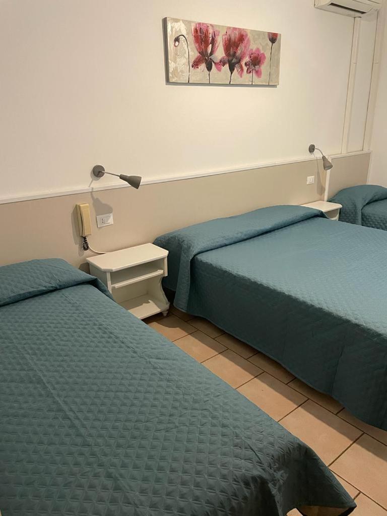 Hotel Garni Tosca Lido di Jesolo Bagian luar foto